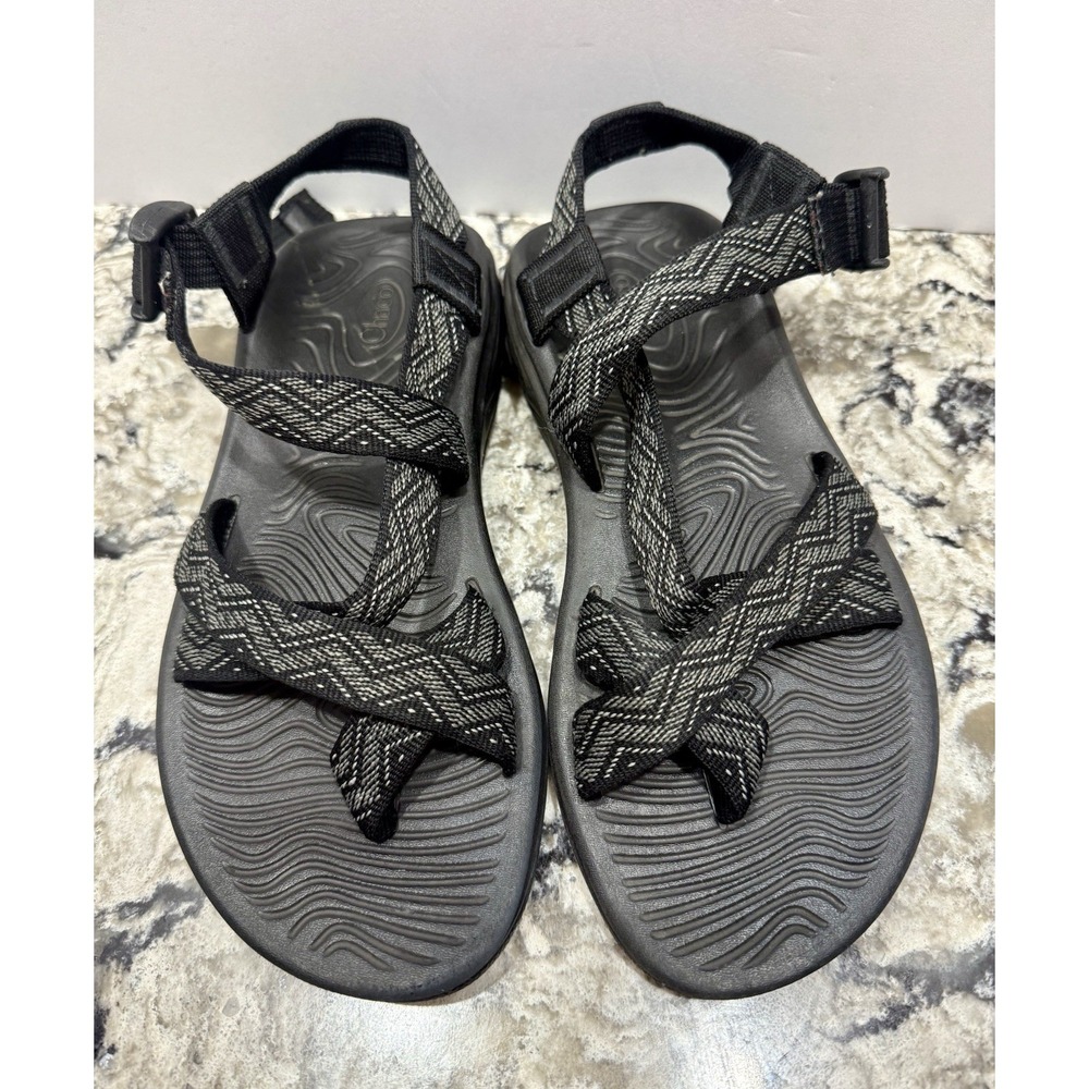 Chaco Z/Cloud 2 Classic Women's Sport Sandals Size 7 Black White Zig-Zag